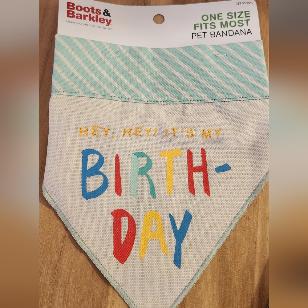 Reversible Bandana for pets